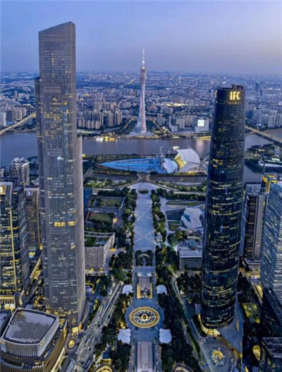 深圳洋妞资源默默群：探索异国风情的秘密花园_1
